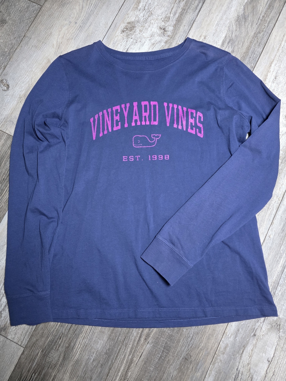 Vineyard Vines Women's Heritage Long Sleeve 100% Cotton Graphic Tee Shirt Sz Md